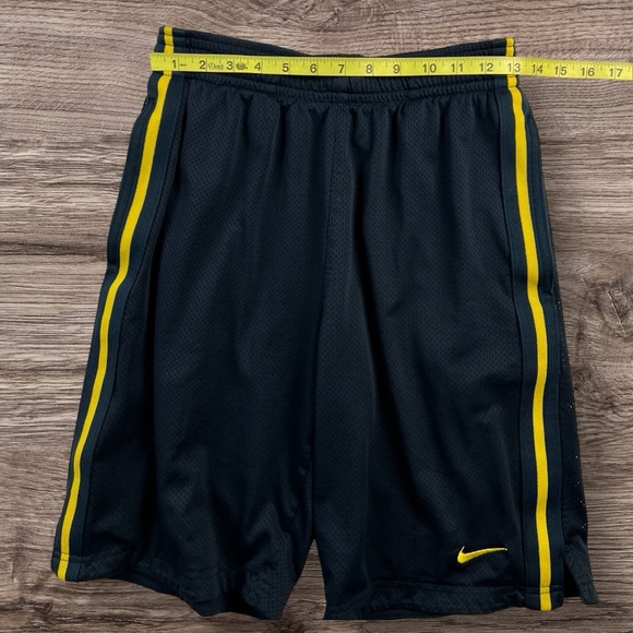 Nike Drawstring Dri-Fit Athletic Running Short Sz: S - Picture 9 of 12